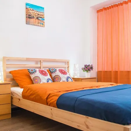 Turia Apartment